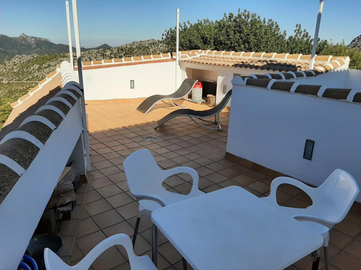 El Mirador De La Sierra Apartment Benaocaz Bagian luar foto